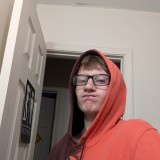 Noah, 18  , Johnson City (State of Tennessee)