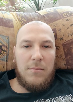 Альберт, 35, Россия, Бураево