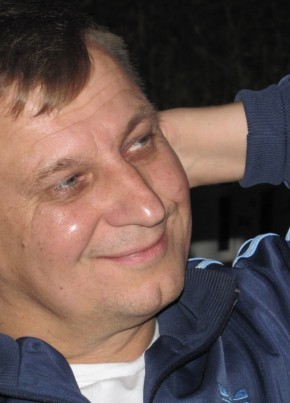 Виктор из Саратова 61 год