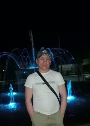 Юрий из Линево 43 года