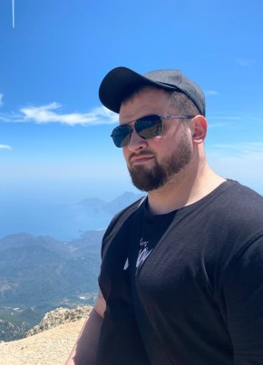 Aleksey, 33, Russia, Kursk