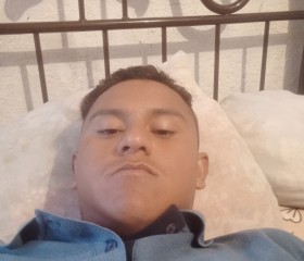 Luis, 20, Tequisquiapan