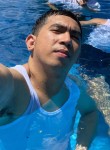 Yu, 23, Bangkok