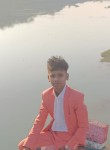Sameer, 20  , Bahraich