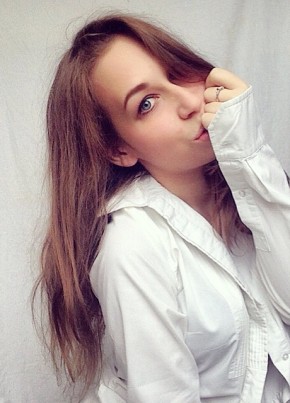 Полина, 27, Россия, Шереметьевский