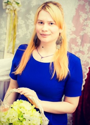 Оленька, 30, Россия, Нижний Новгород