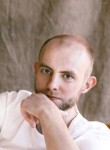 Dmitriy, 32, Izhevsk