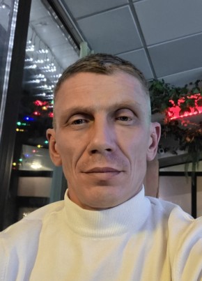 Илья из Донецка 41 год