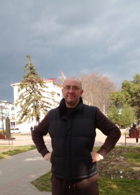 Александр, 46, Россия, Кропоткин