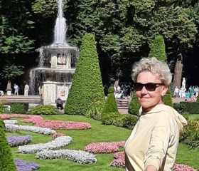Арина, 53 года, Зеленогорск (Красноярский край)