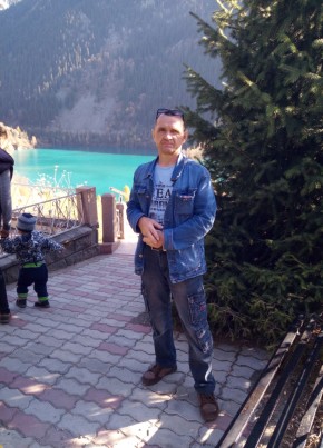 Aleksandr, 54, Russia, Norilsk
