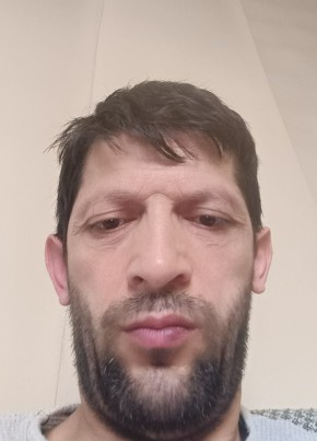 adnan из Gebze 18 лет