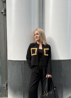 Elena, 51, Russia, Moscow