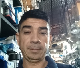 Javier, 18, San Lorenzo