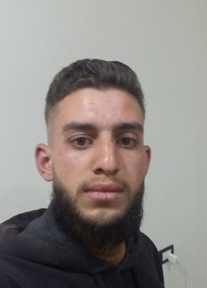 Naeem из Lebanon (Commonwealth of Pennsylvania) 20 лет