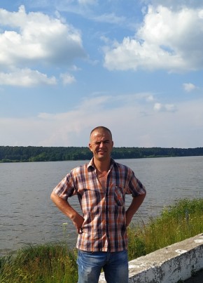 Кирилл, 39, Россия, Калуга