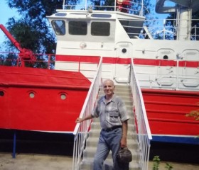 Lev, 53, Starokorsunskaya