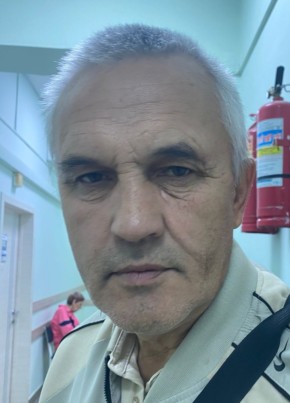 Олег Павлов из Златоуста 58 лет