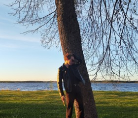 Gleb, 19, Tver
