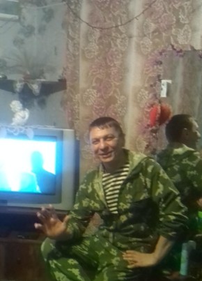 Паша, 43, Россия, Красноармейск (Саратовская обл.)