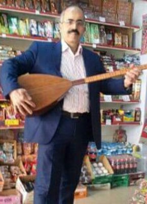 Ahmet, 60, Türkiye Cumhuriyeti, Sultangazi