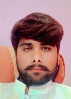 احتشام الحسن گون, 19, پاکستان, لاہور