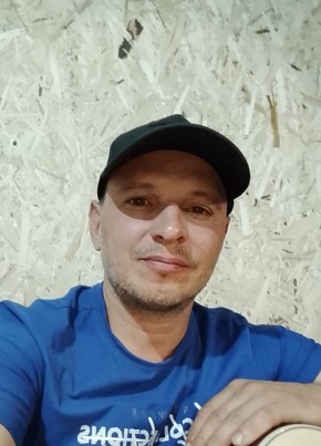 Евгений из Кодинска 43 года
