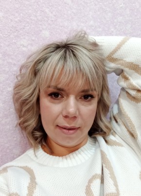 Ксения, 35, Россия, Реж