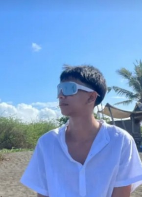 Christianglenn O из Maynila 18 лет