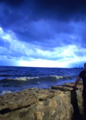 Roman, 43, Russia, Taganrog