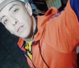 Julian, 18, Buenos Aires