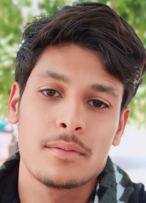 Aifaz Abdul, 18, India, Amrāvati