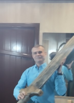 Андрей из Екатеринбурга 46 лет