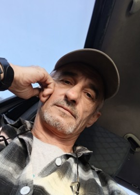 Александр из Калининграда 50 лет