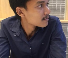 Arm Phuwanat, 36, Ban Na San