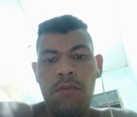 Marcos, 18, Ponta Grossa