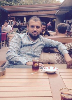 Hasan, 29, Türkiye Cumhuriyeti, Beykonak