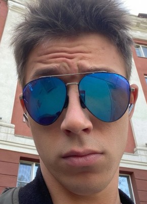 Кирилл из Петрозаводска 21 год