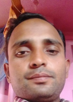 Abdul Karim, 27, India, Rāiganj