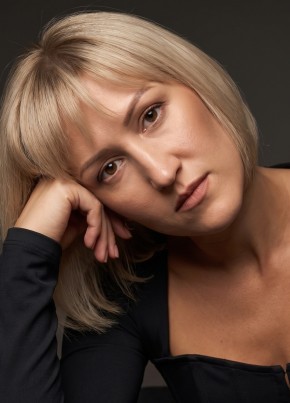 Елена из Новосибирска 37 лет