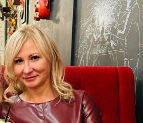 Elena, 48, Yekaterinburg