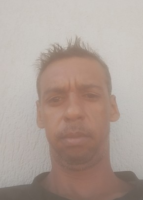 Miguel из Vilhena 40 лет
