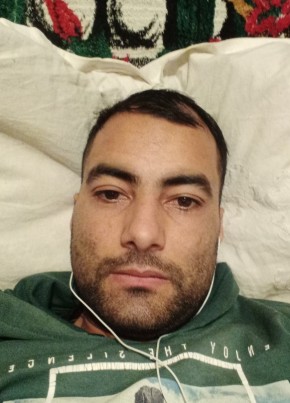 Vlad, 35, Romania, București