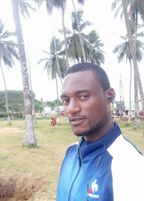MANASSÉ JEAN, 34, Republic of Cameroon, Yaoundé