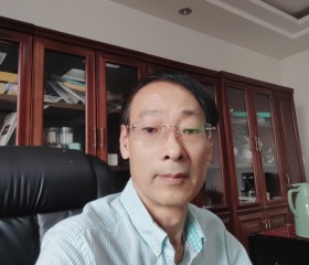 James chen, 52, Hangzhou