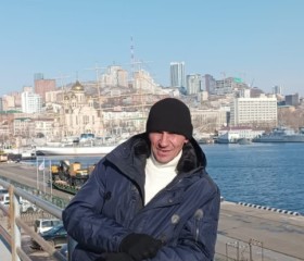 Анатолий, 49 лет, Уссурийск
