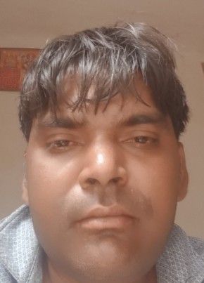 Manoj Kumar, 40, India, Delhi