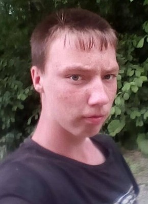 Артем, 24, Россия, Новопокровка