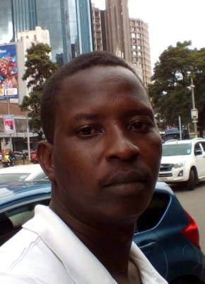 Ranjoo, 32, Kenya, Nairobi