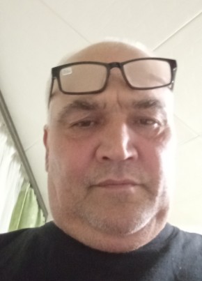 Михаил из Зимовники 54 года